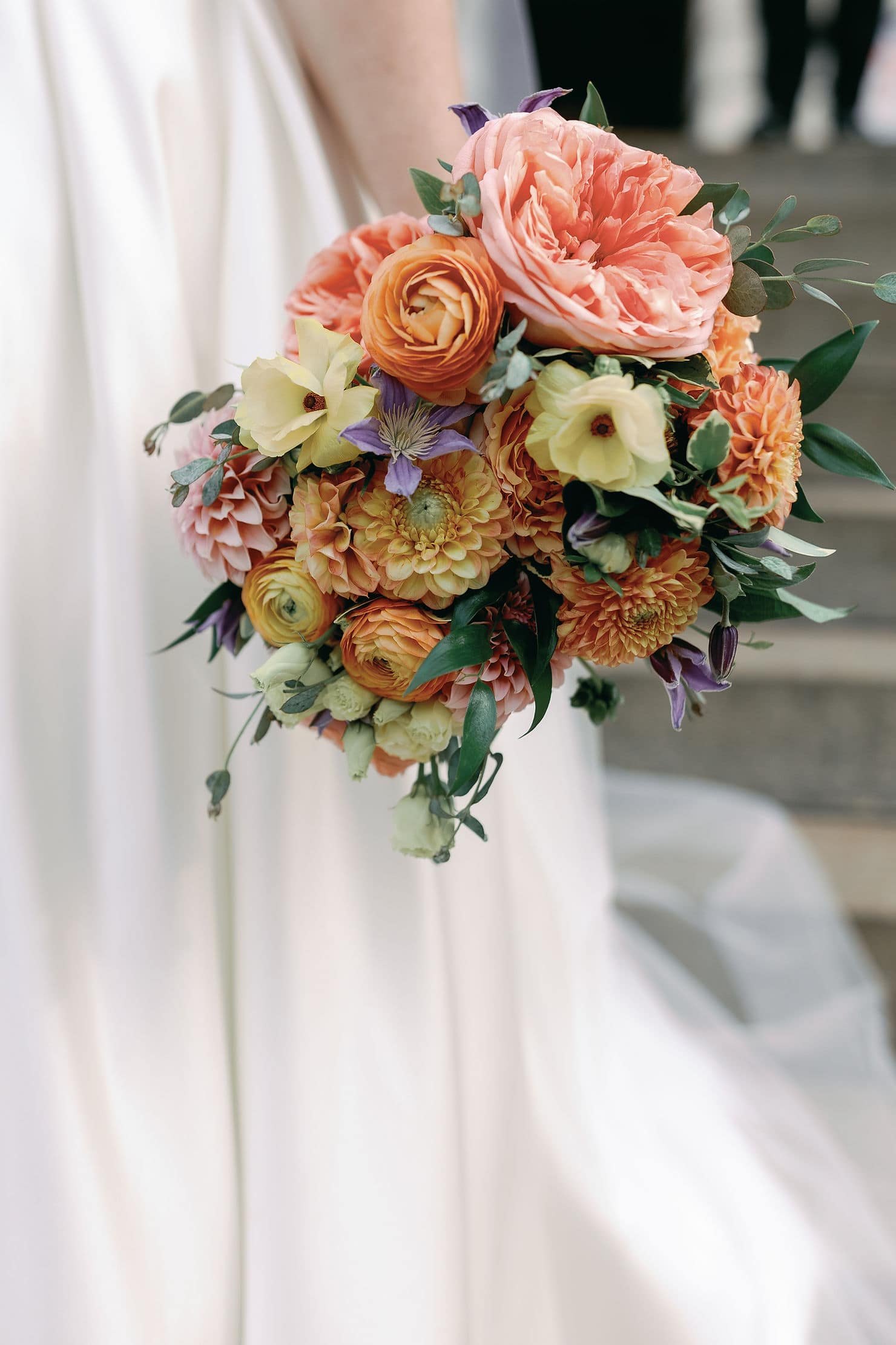 National Portrait Gallery Wedding portraits in Washington DC flowers by Helen Olivia Flowers