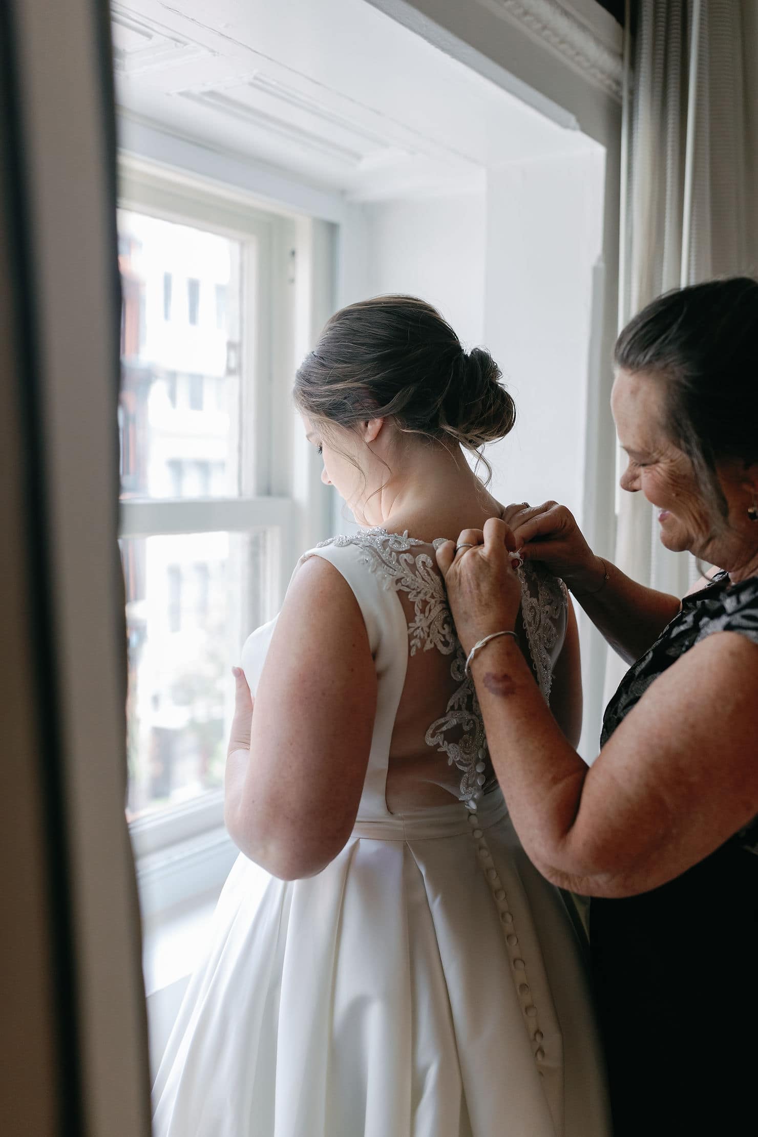 Downtown Washington DC wedding portraits wedding photographer