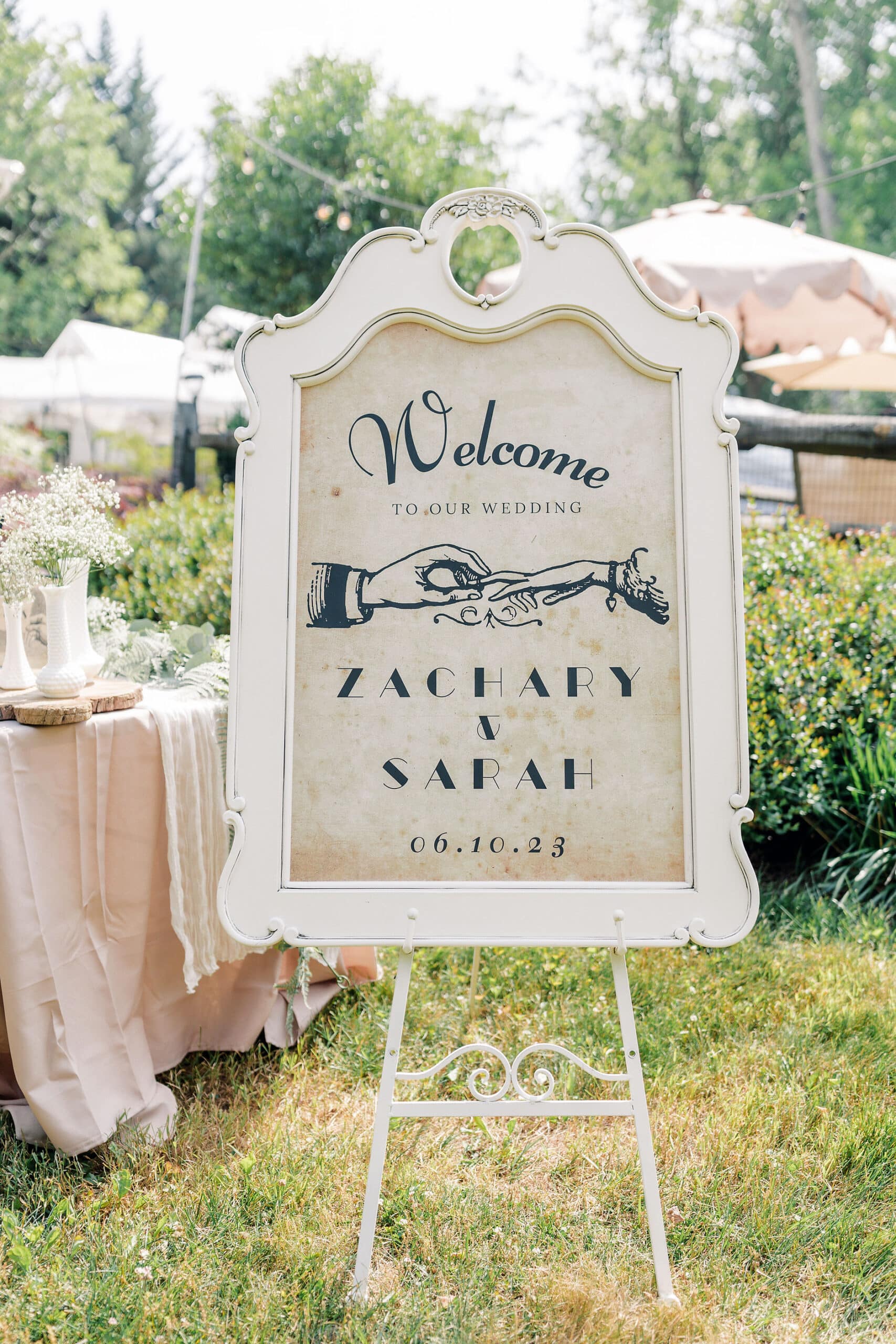 DIY wedding signs for your backyard garden wedding