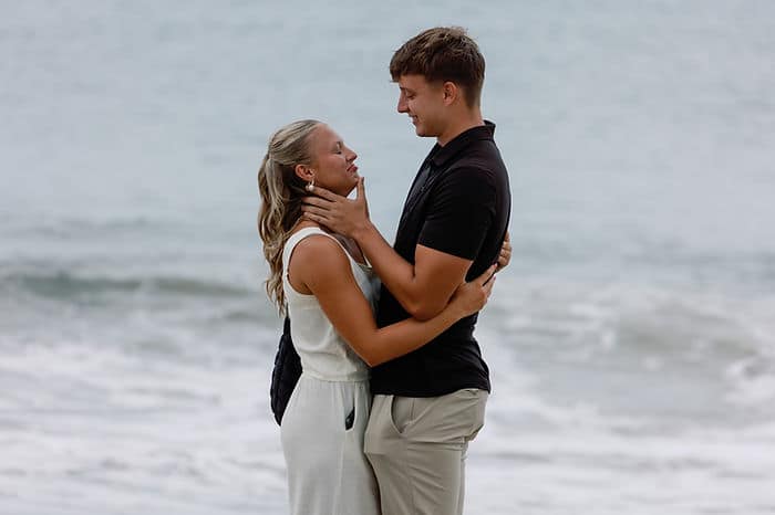 beach proposal photography ideas